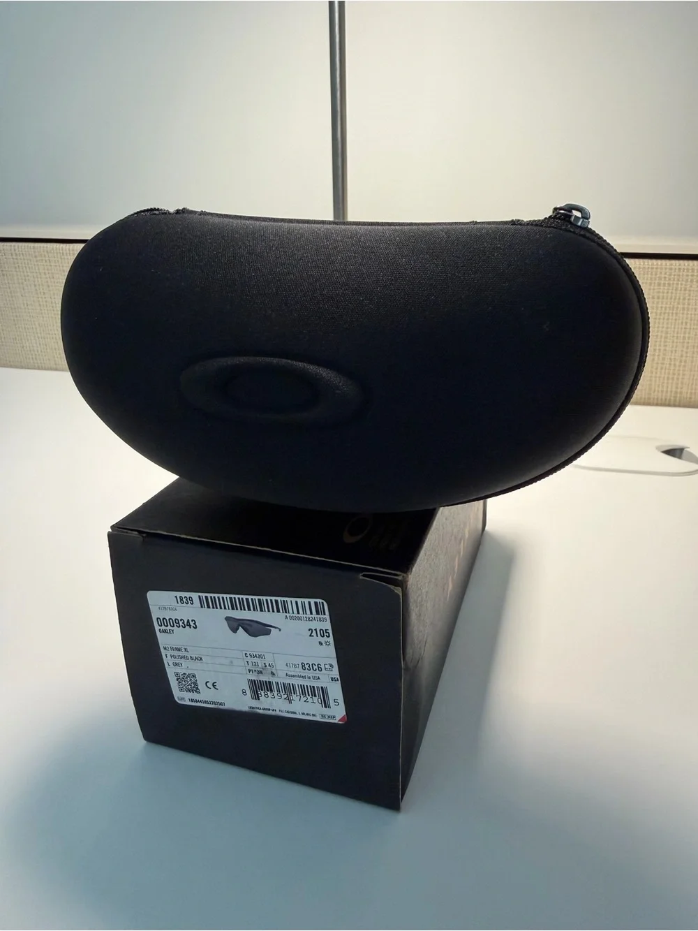 Oakley M2 Frame™ Xl Black Grey Lenses